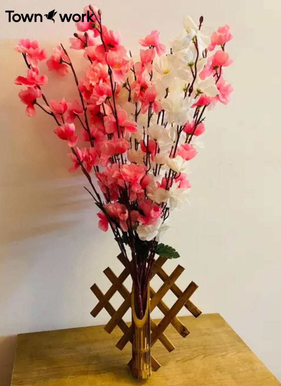 /public/storage/photos/1/Product/1750183712_6851af2010710_Handmade Bamboo wall hanging Flower vase (2).png